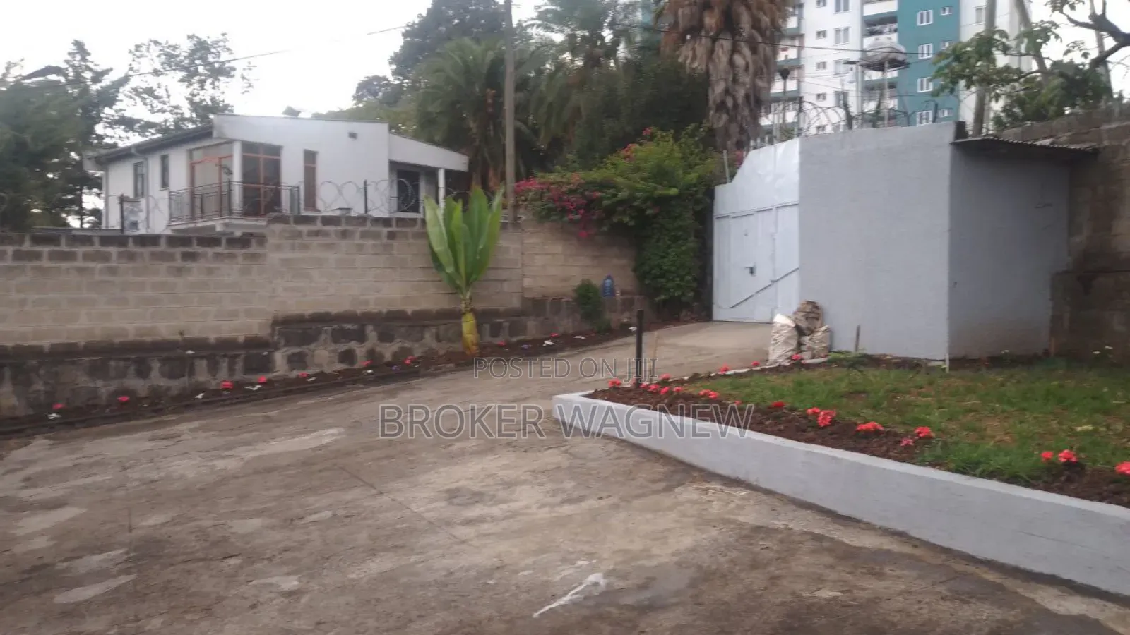 3bdrm Villa in Kolfe Keranio for rent