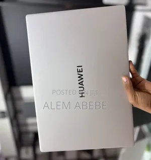 New Laptop Huawei Matebook D 15 8GB Intel Core i5 SSD 512GB