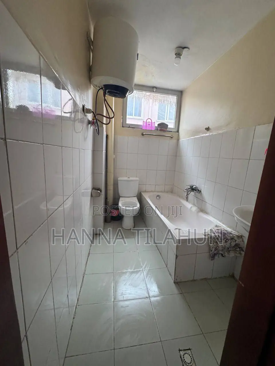 3bdrm Apartment in Ayat Real-Estate, Bole for sale