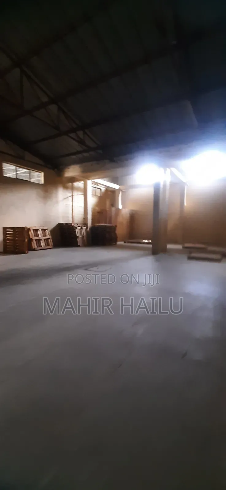 Rent Ware House in Jacros
