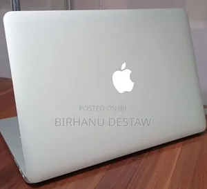 New Laptop Apple MacBook 2015 8GB Intel Core i5 SSD 128GB