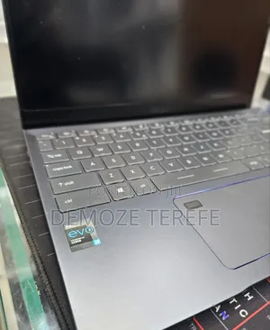 New Laptop HP Mini 1011 32GB Intel Core i7 SSD 512GB