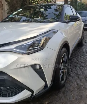 Toyota C-HR 2021 White