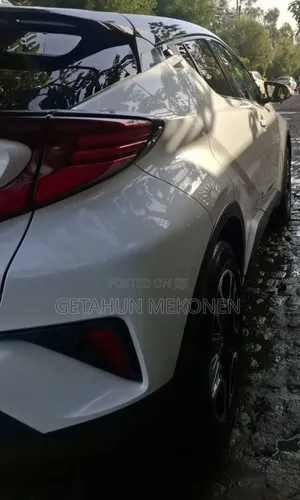 Toyota C-HR 2021 White