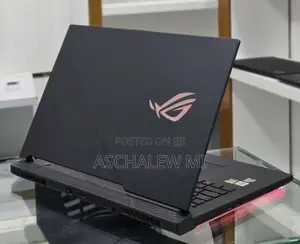 New Laptop Asus ROG Strix G17 16GB Intel Core i7 SSD 512GB