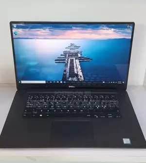 New Laptop Dell XPS 15 (9560) 16GB Intel Core i7 SSD 512GB