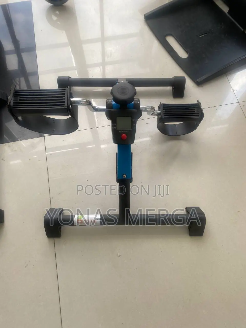 Exercise Bike Wiz LCD Monitor Resistance Portable Home Pedal Exerciser
