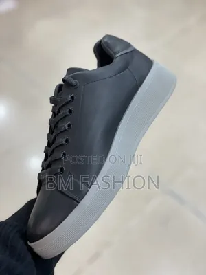 Hugo Boss Matte Black