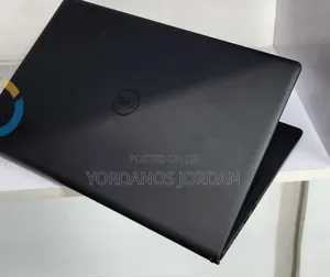 New Laptop Dell Inspiron 15 8GB Intel Core i5 SSD 256GB