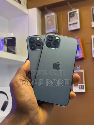 New Apple iPhone 12 Pro Max 256 GB Blue