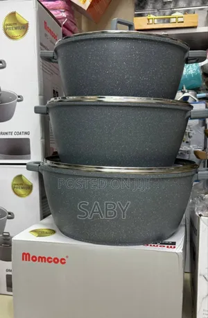 Big Medium Size Momcoc Kitchenware Set