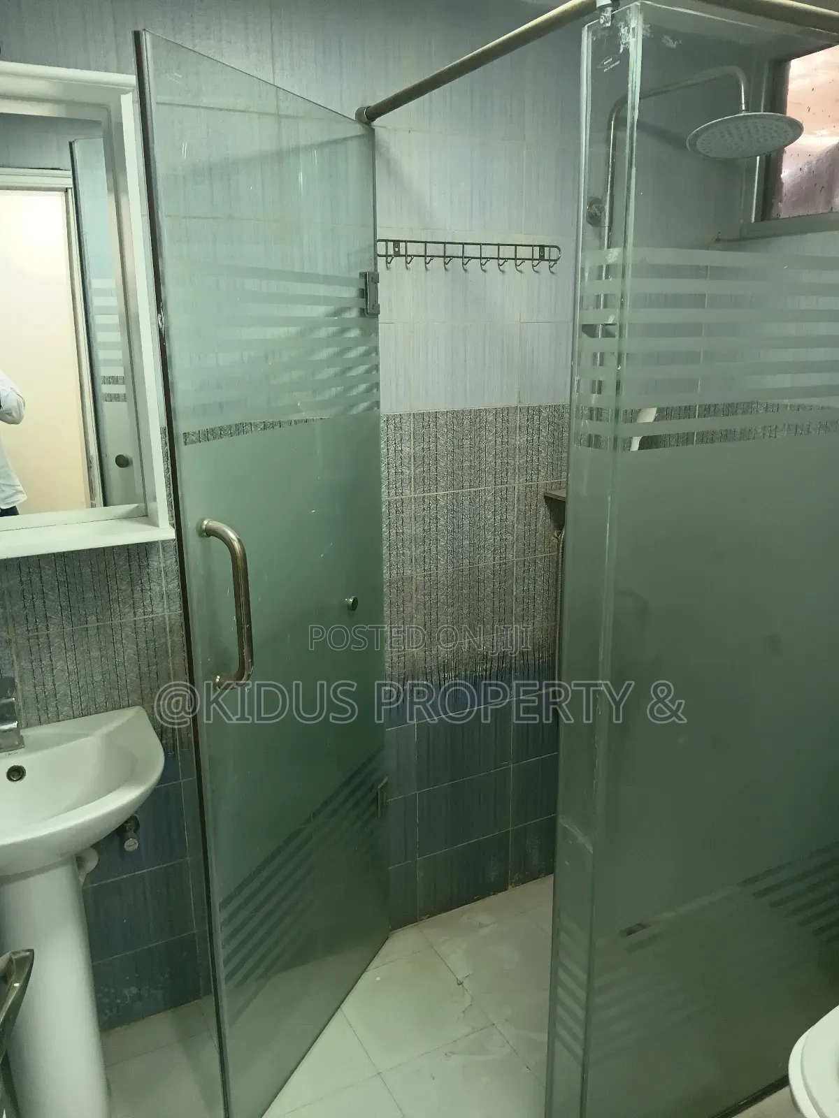 2bdrm Apartment in Varenero, Nifas Silk-Lafto for rent