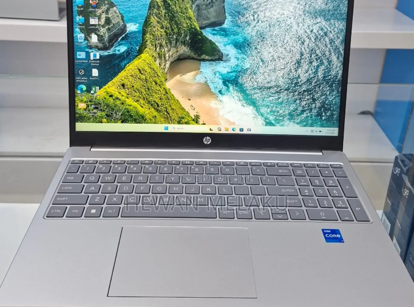 New Laptop HP Stream Notebook 16GB Intel Core i7 SSD 1T