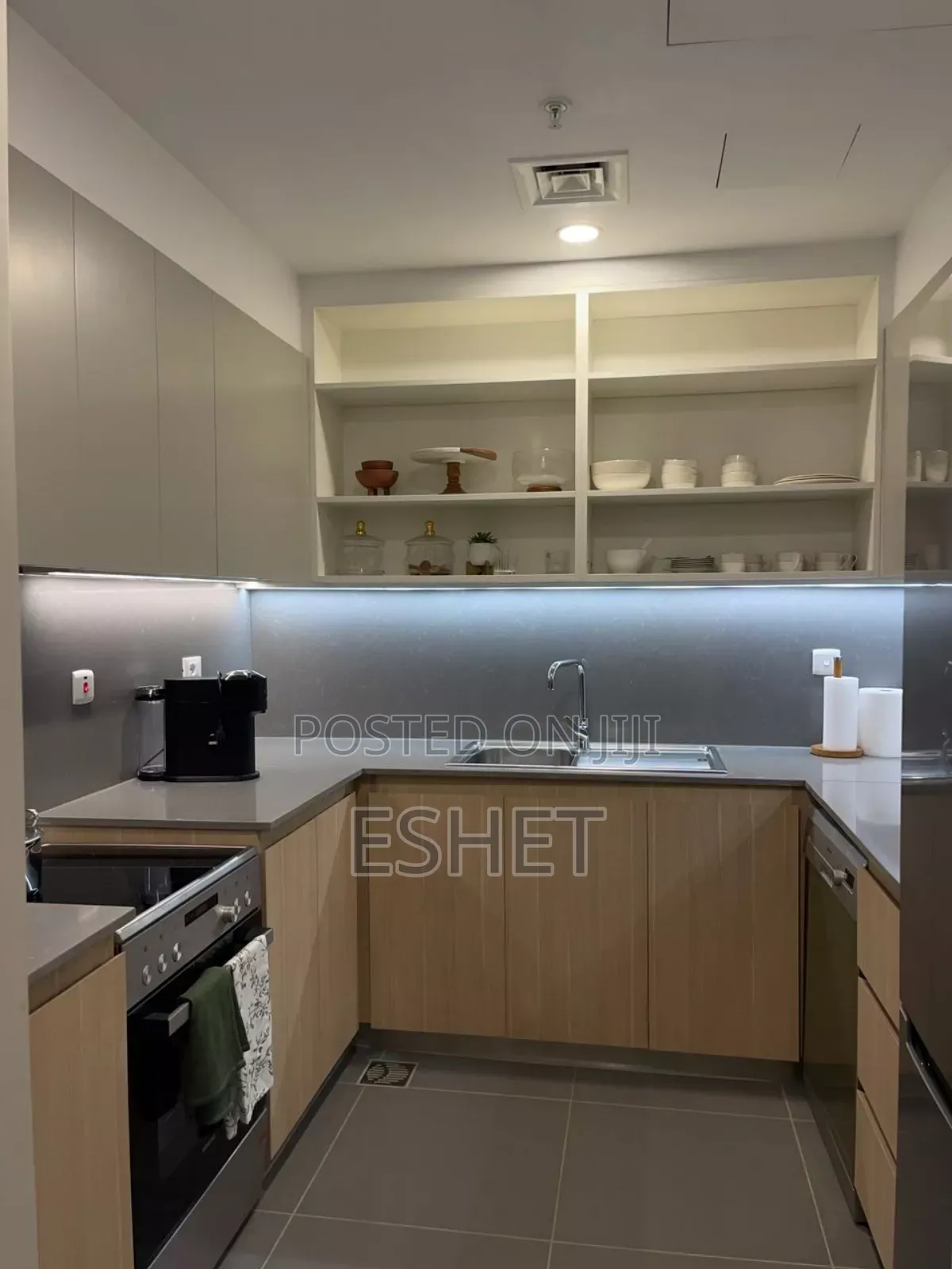 3bdrm Apartment in Jambo Real Estate, Gullele for sale