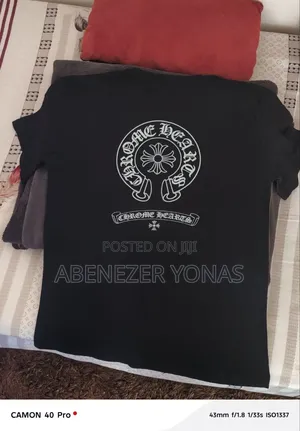 T-Shirt Chrome Hearts