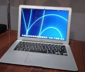 New Laptop Apple MacBook Air 2015 8GB Intel Core i5 SSD 256GB