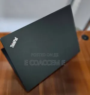 Laptop Lenovo ThinkPad E14 Gen 1 8GB Intel Core i7 SSD 256GB