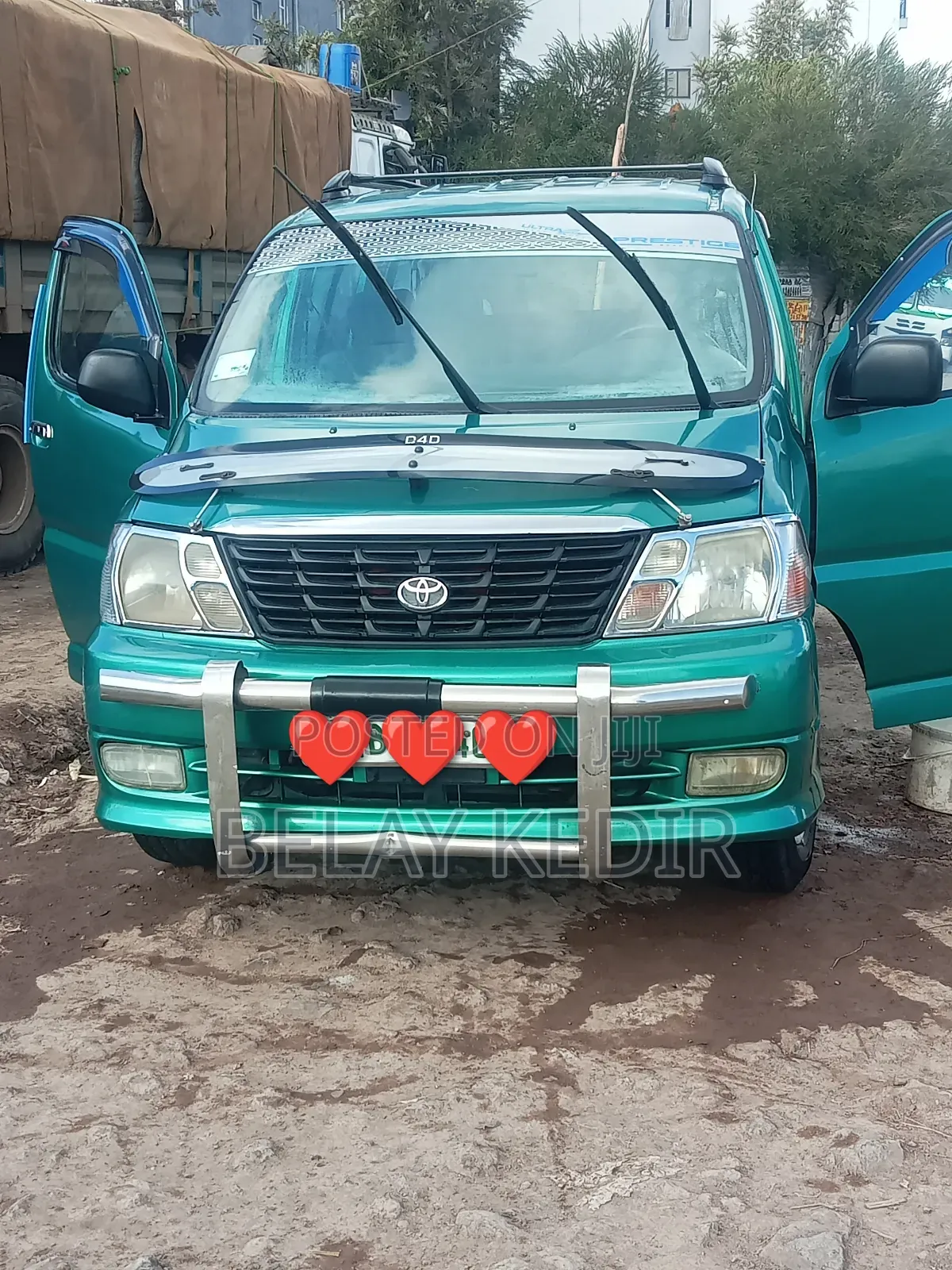 Toyota Will 2000 Green
