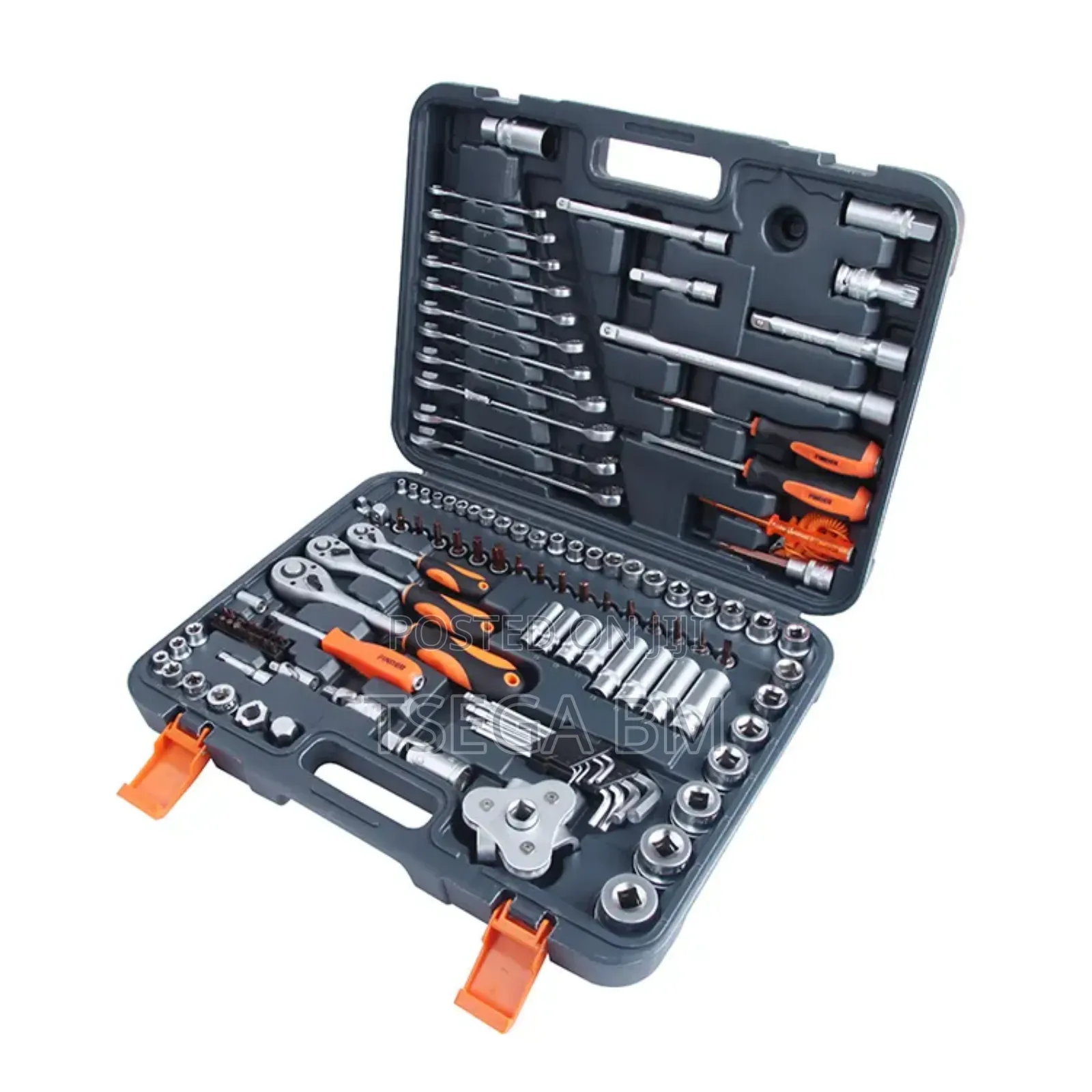 Finder 121 Piece Socket Wrench Set