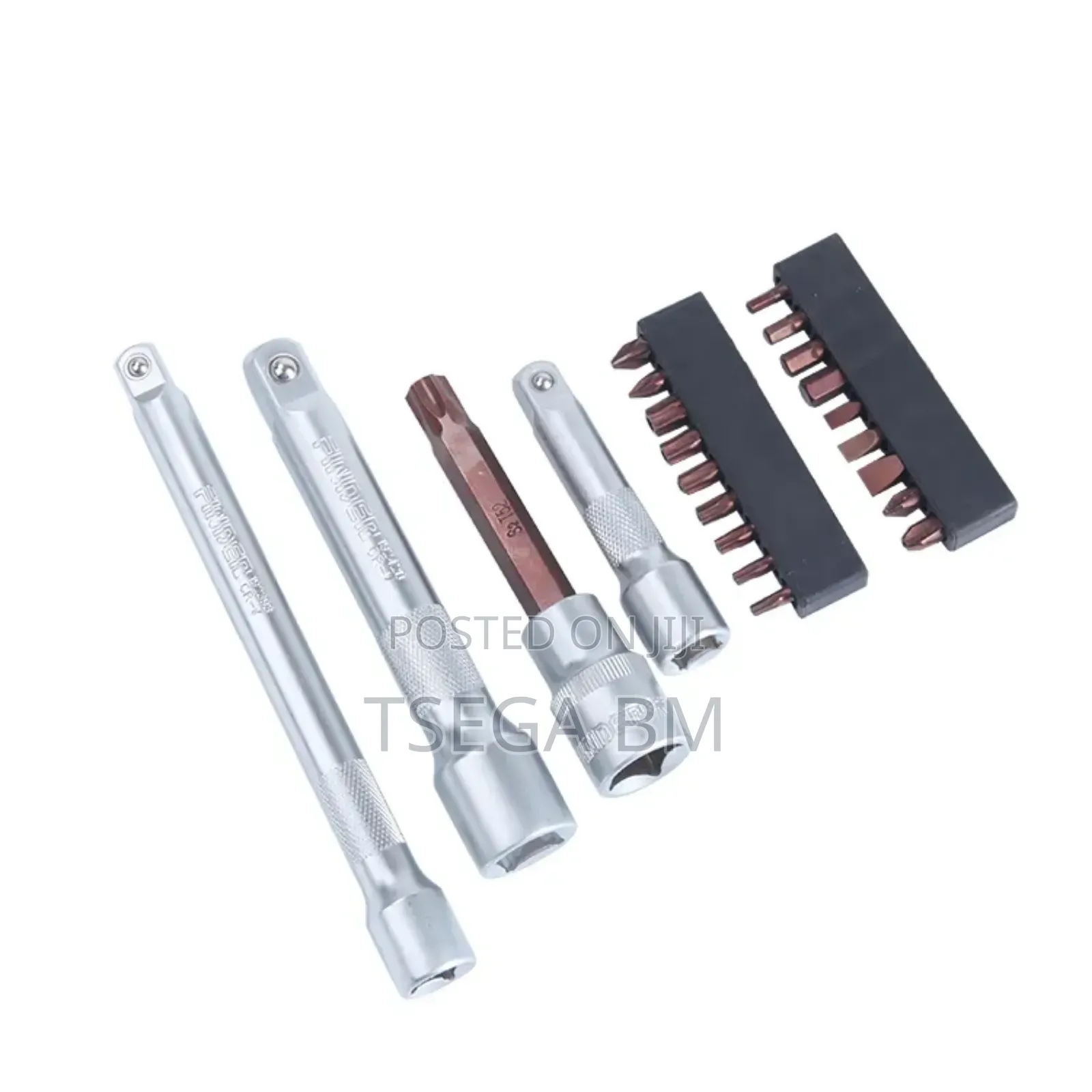 Finder 121 Piece Socket Wrench Set