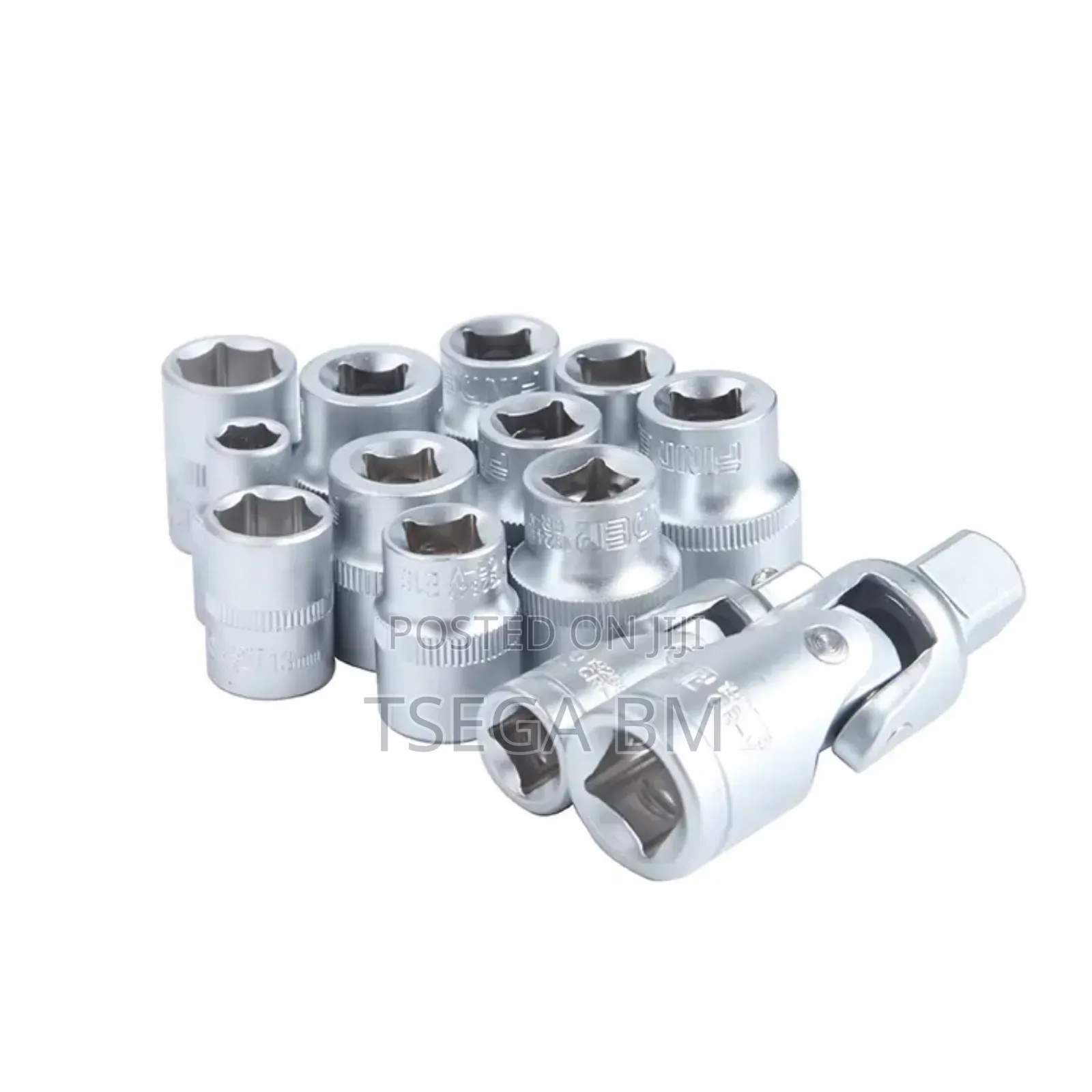 Finder 121 Piece Socket Wrench Set