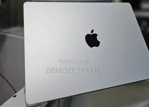 New Apple MacBook Pro 2023 M3 Pro 14-inch 8GB Intel Core i7 SSD 512GB