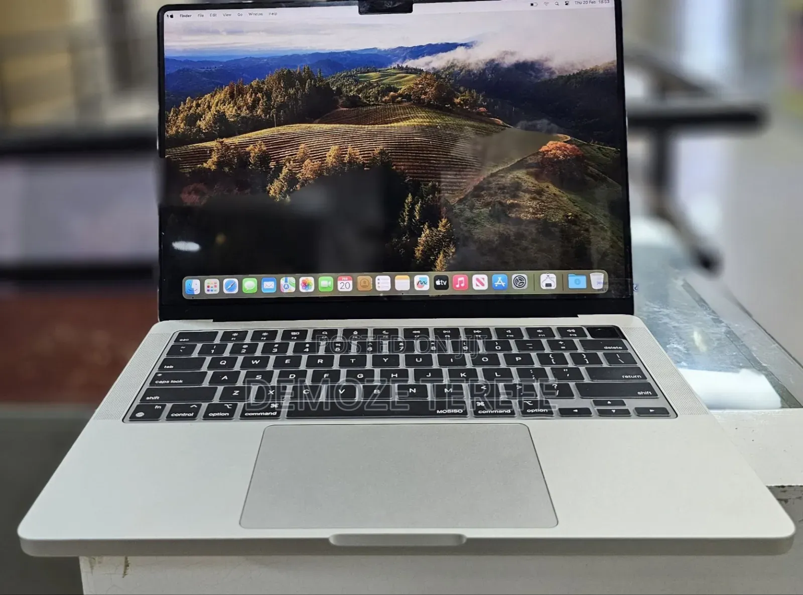 New Apple MacBook Pro 2023 M3 Pro 14-inch 8GB Intel Core i7 SSD 512GB