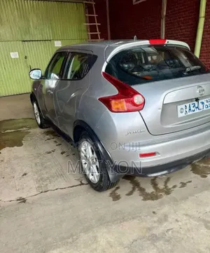 Nissan Juke 2012 Silver
