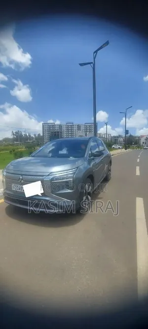 Mitsubishi Airtrek 135 kW FWD 2023 Blue