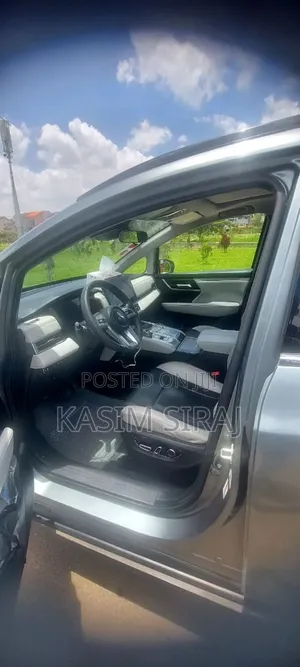 Mitsubishi Airtrek 135 kW FWD 2023 Blue