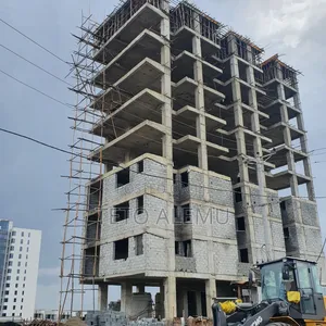ከ በሰሚት 72 ፣ በሻሌ ኖህ ሪል እስቴት ጀርባ የሚገኝ ድንቅ የመኖሪያ አፓርትመንት! በ1 አመት