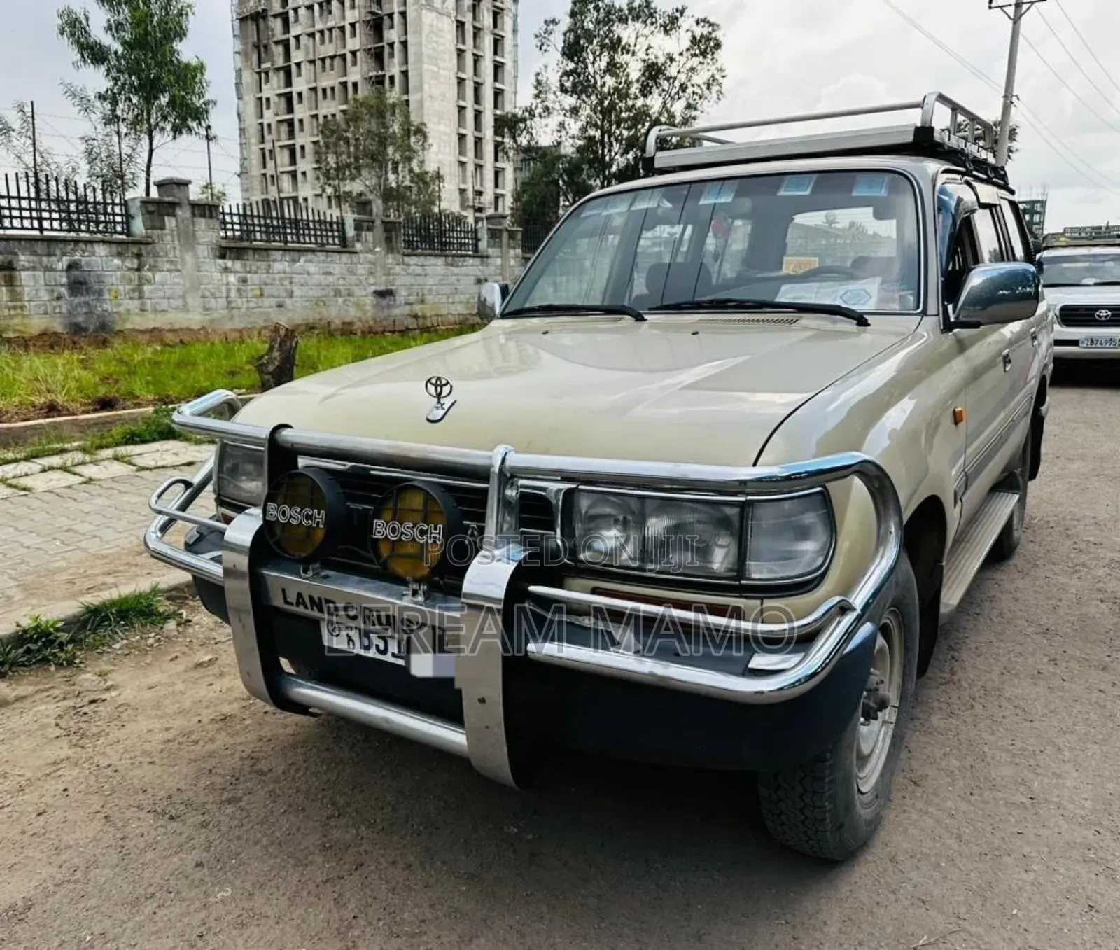 Toyota Land Cruiser 1990 Beige