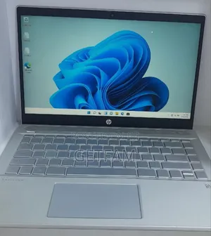 New Laptop HP Pavilion 15 8GB Intel Core i7 SSD 512GB
