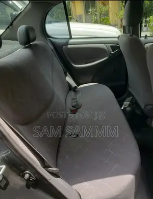 Toyota Platz 2001 Gray