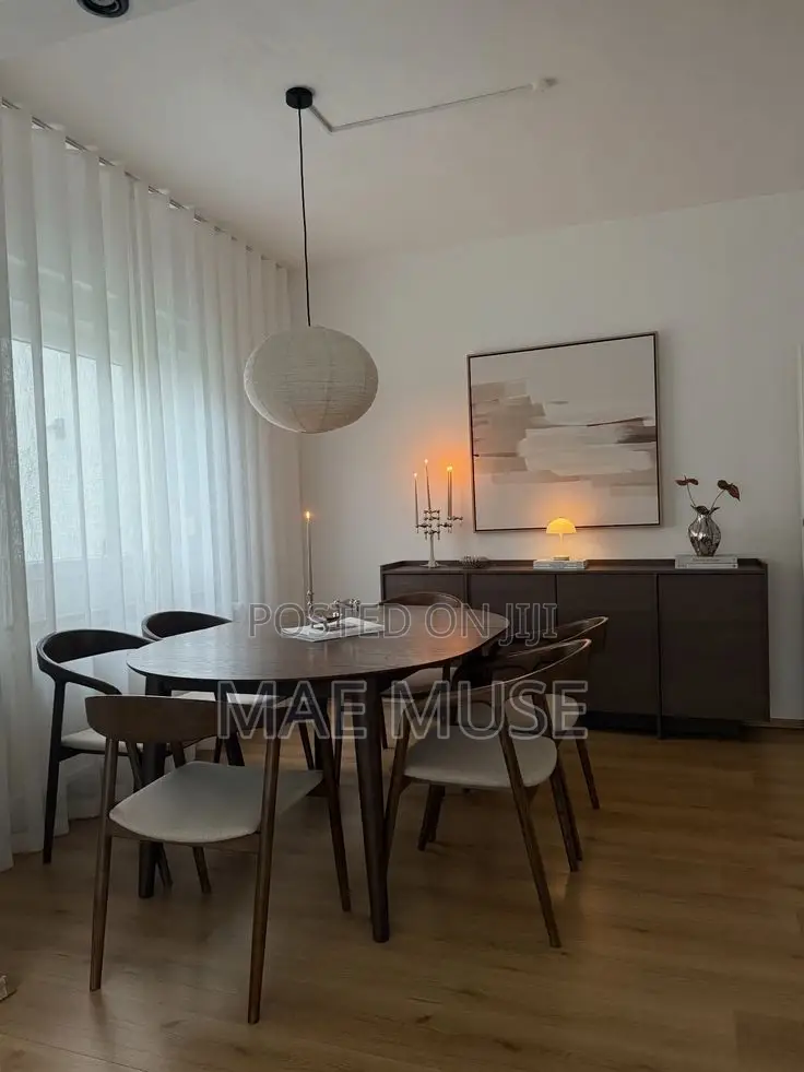 Interior Home Decorer