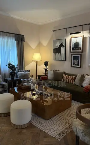Interior Home Decorer