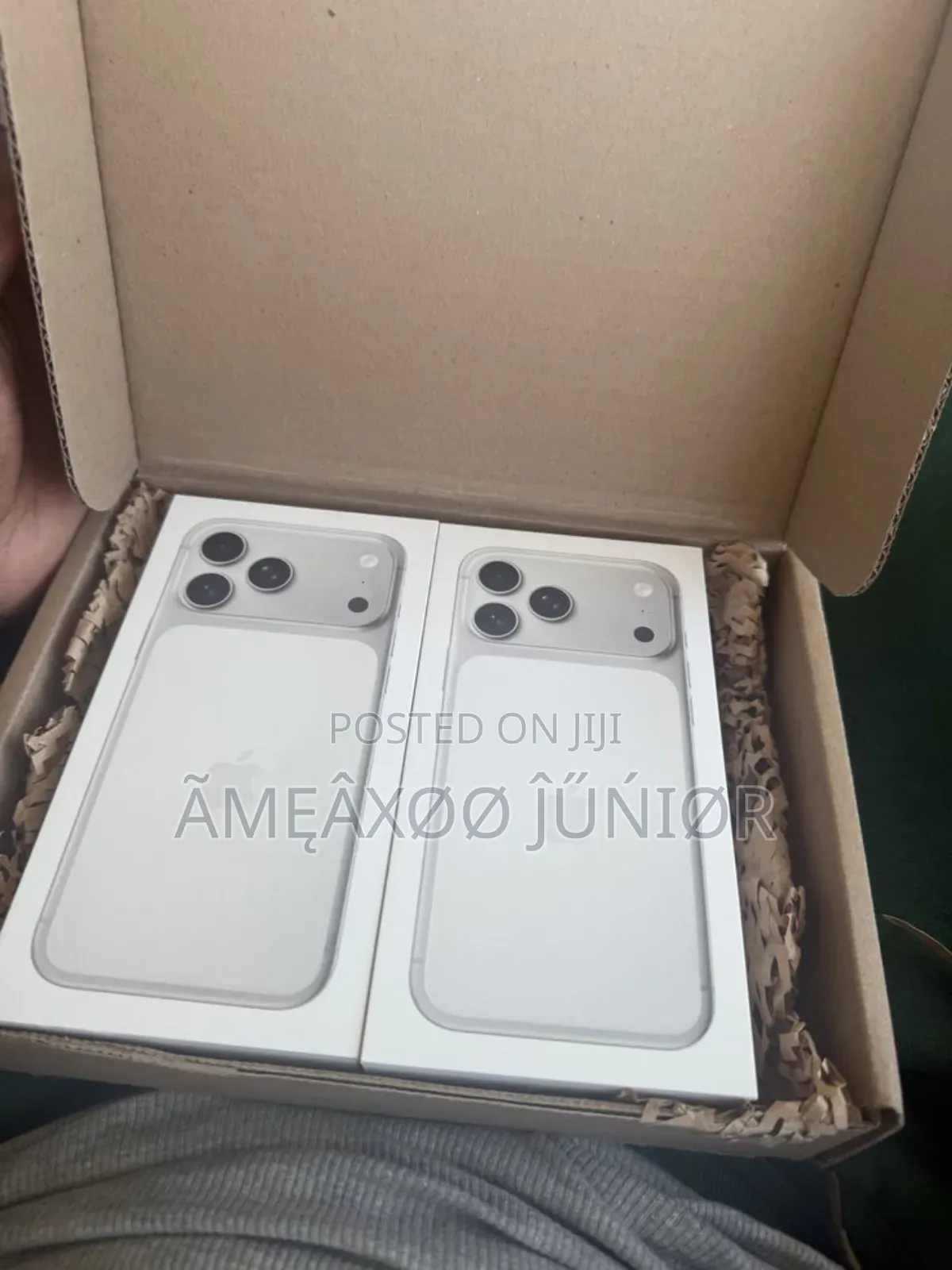 New Apple iPhone 17 Pro Max 256 GB Silver