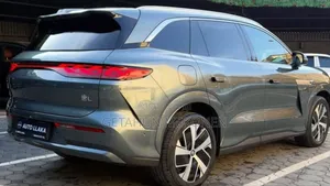 New BYD Song L DM-i 2025 Gray