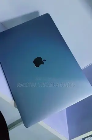 New Laptop Apple MacBook Pro 2020 M1 16GB Intel Core i5 SSD 512GB