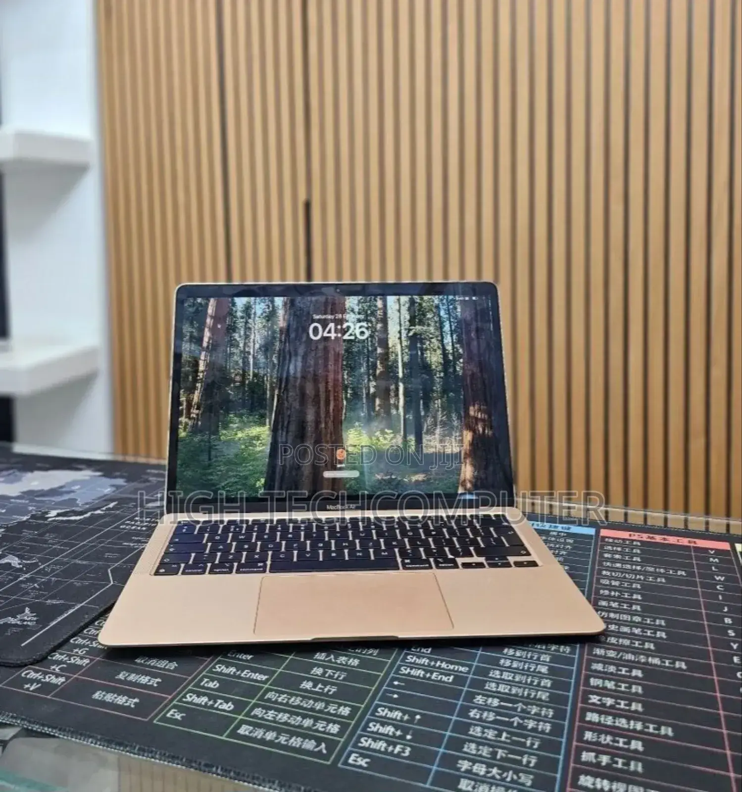 New Laptop Apple MacBook Air 2020 M1 8GB Intel SSD 256GB