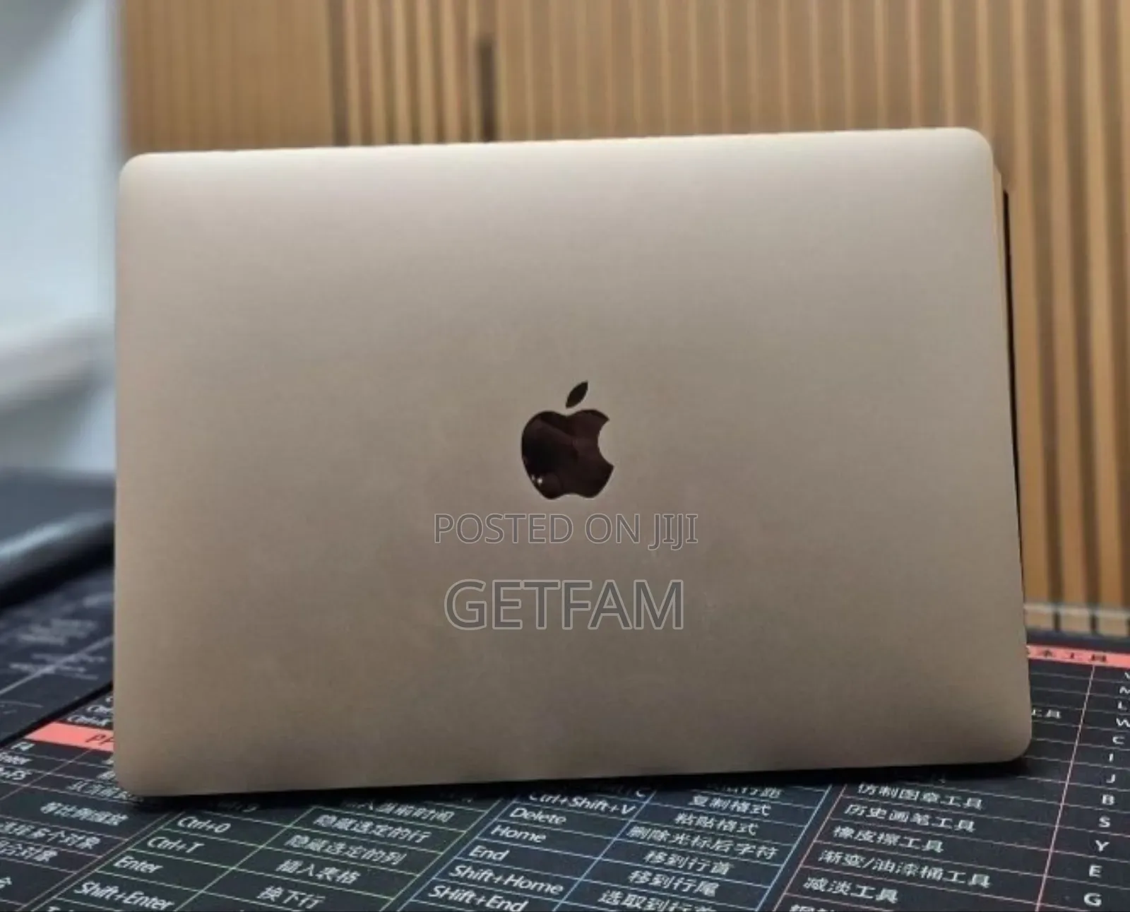 New Laptop Apple MacBook Air 2020 M1 8GB Apple M1 SSD 256GB