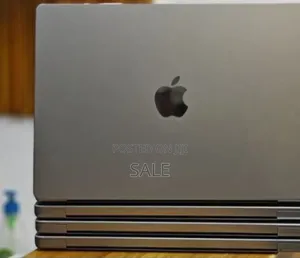 New Laptop Apple MacBook Pro M1 32GB Apple M1 Pro SSD 512GB