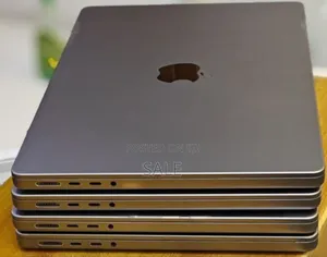 New Laptop Apple MacBook Pro M1 32GB Apple M1 Pro SSD 512GB