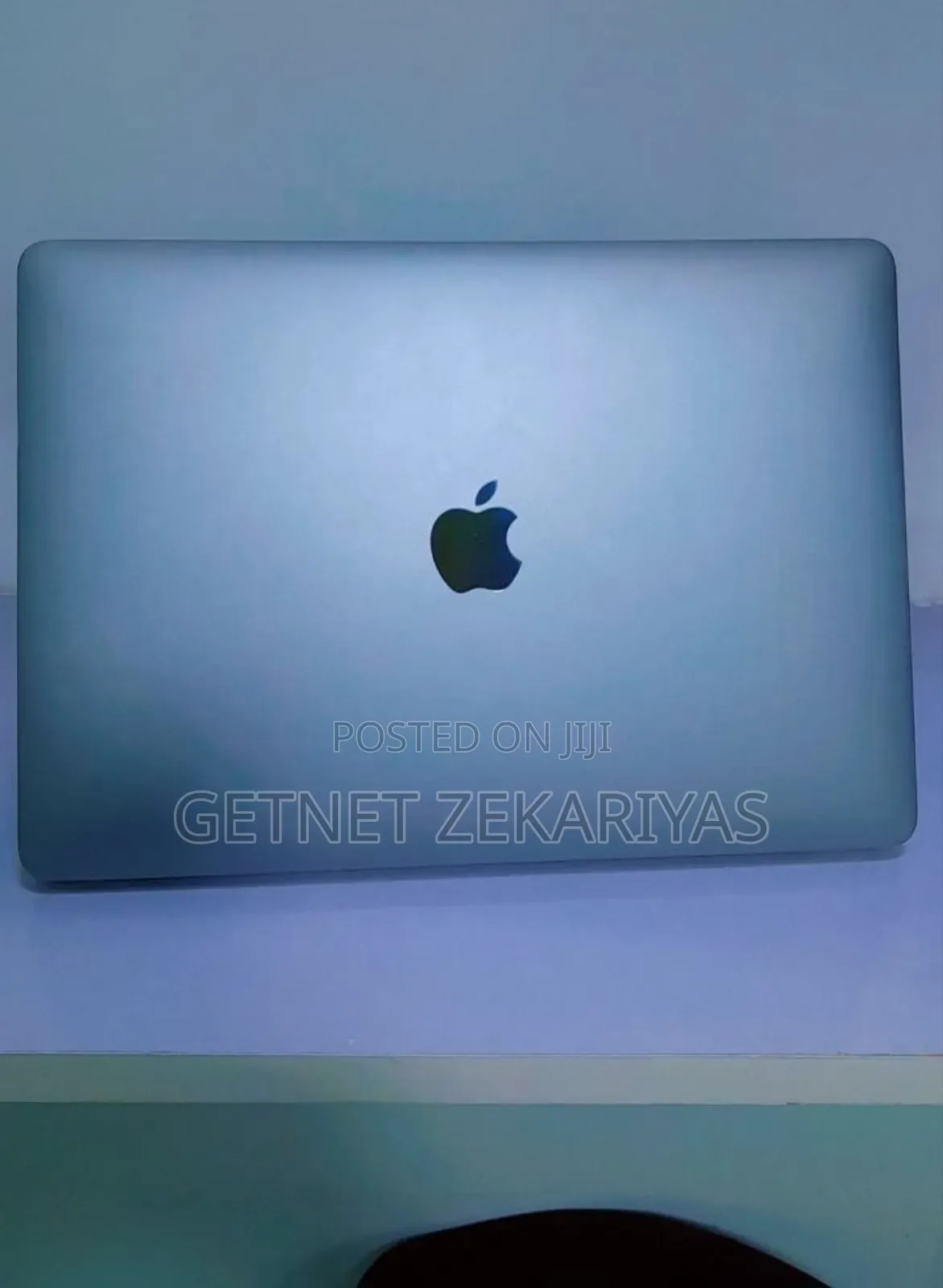 New Laptop Apple MacBook 2020 16GB Intel Core i5 SSD 512GB