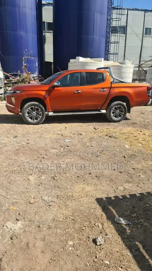Mitsubishi L200 Sportero 2.4 Diesel 2021 Orange