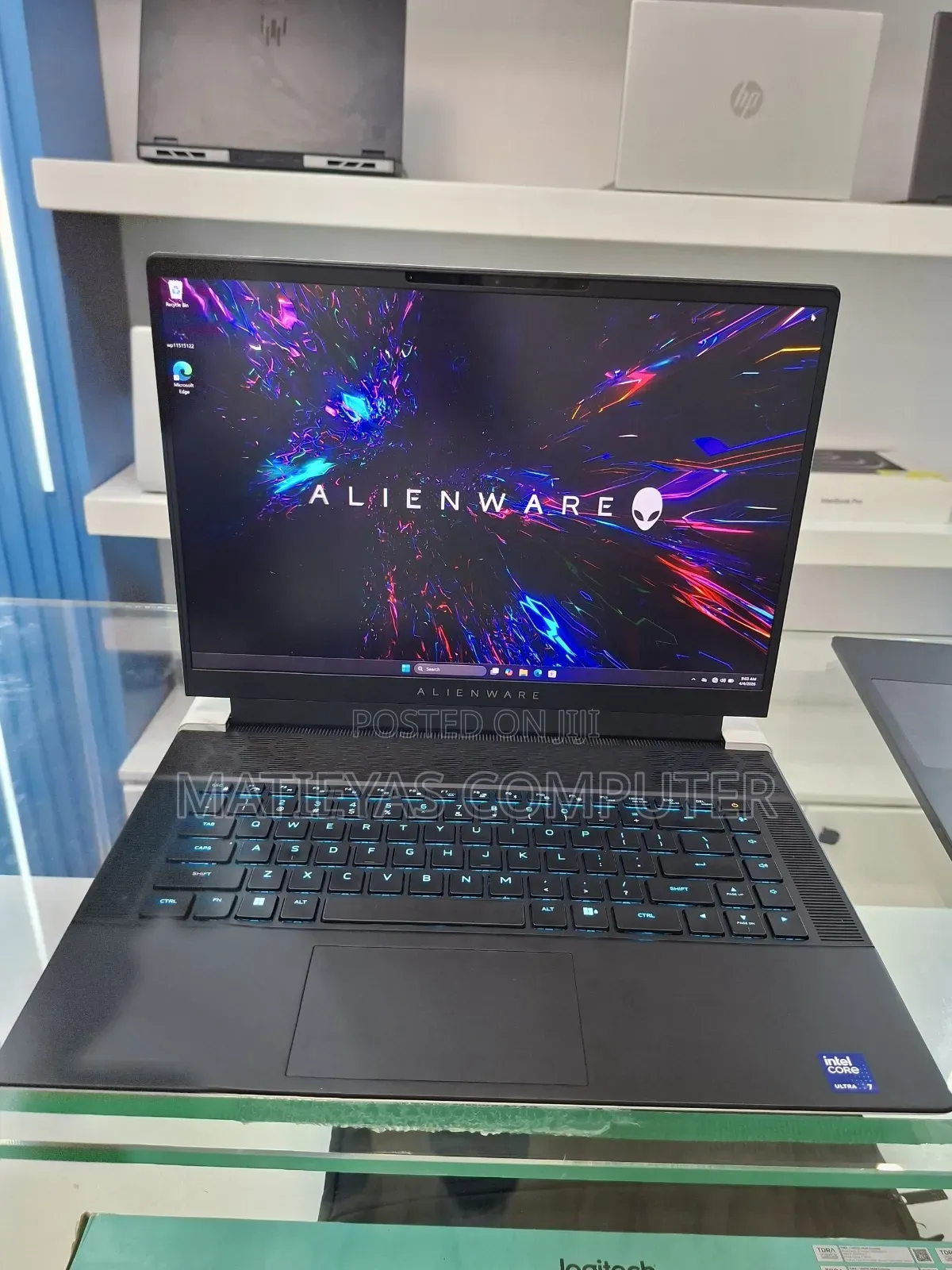New Laptop Alienware M15 r3 16GB Intel Core Ultra 7 SSD 1T