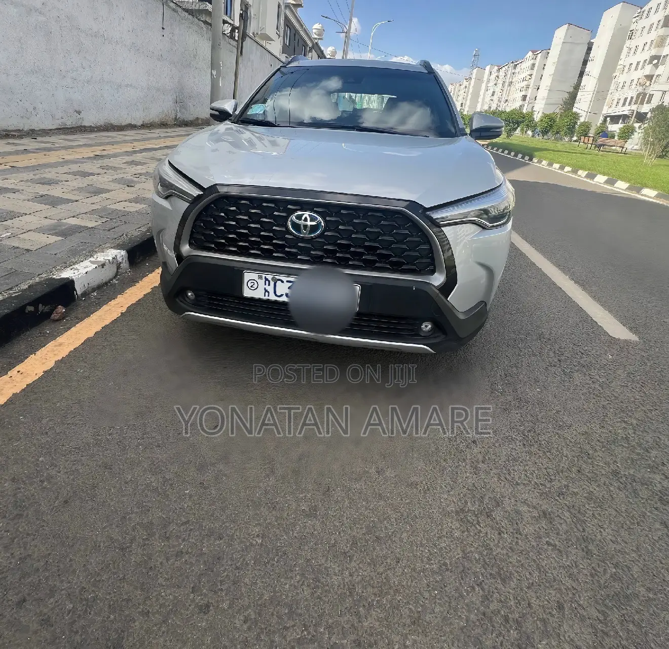 Toyota Corolla Cross Hybrid 2023 Silver