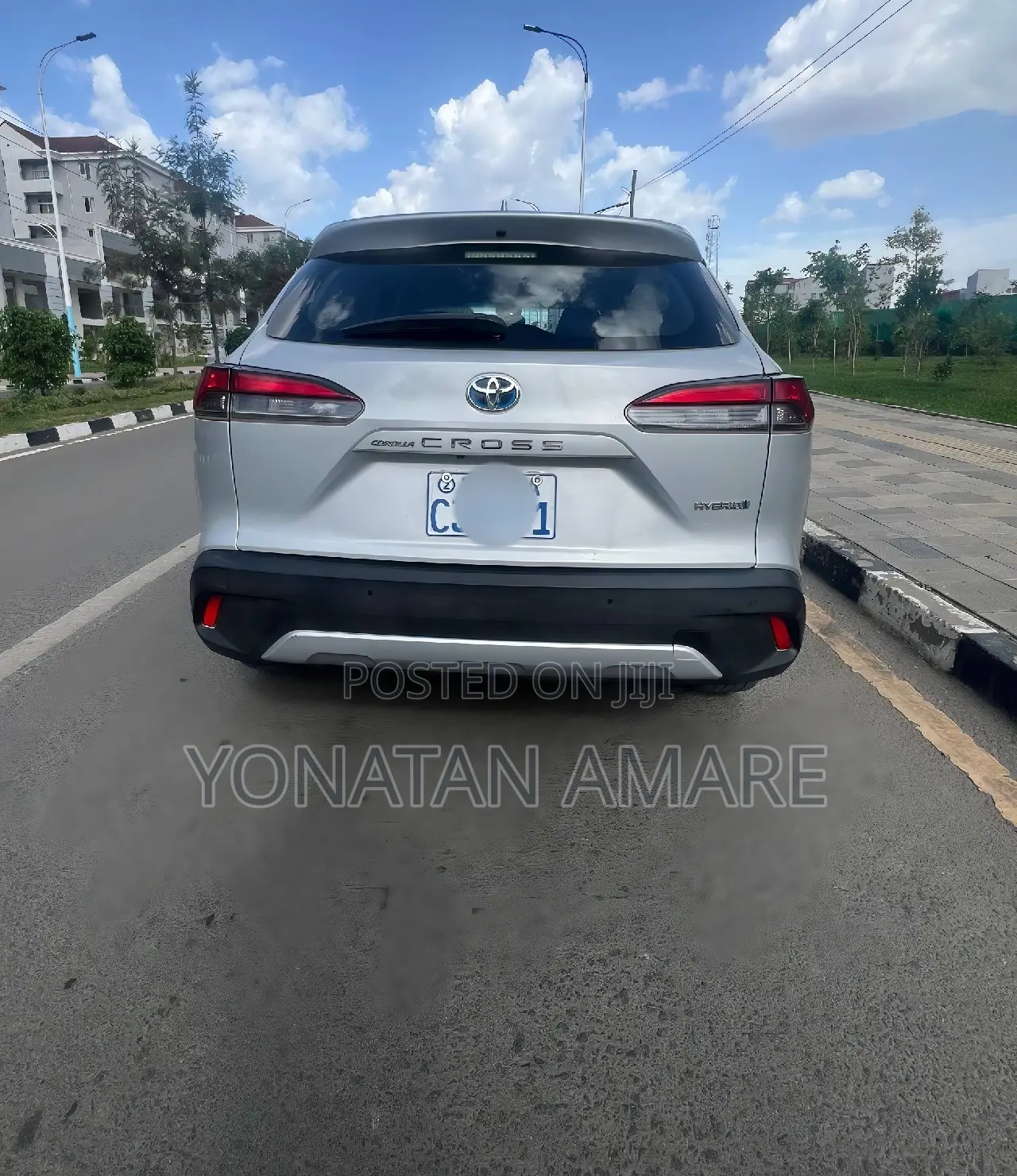 Toyota Corolla Cross Hybrid 2023 Silver