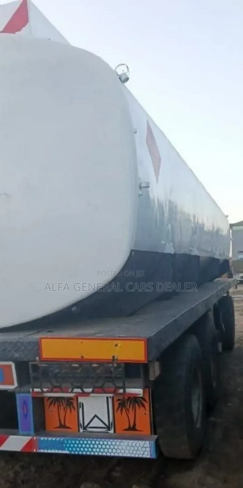 Iveco ኦባማ ቦቴ ከነተሳቢው