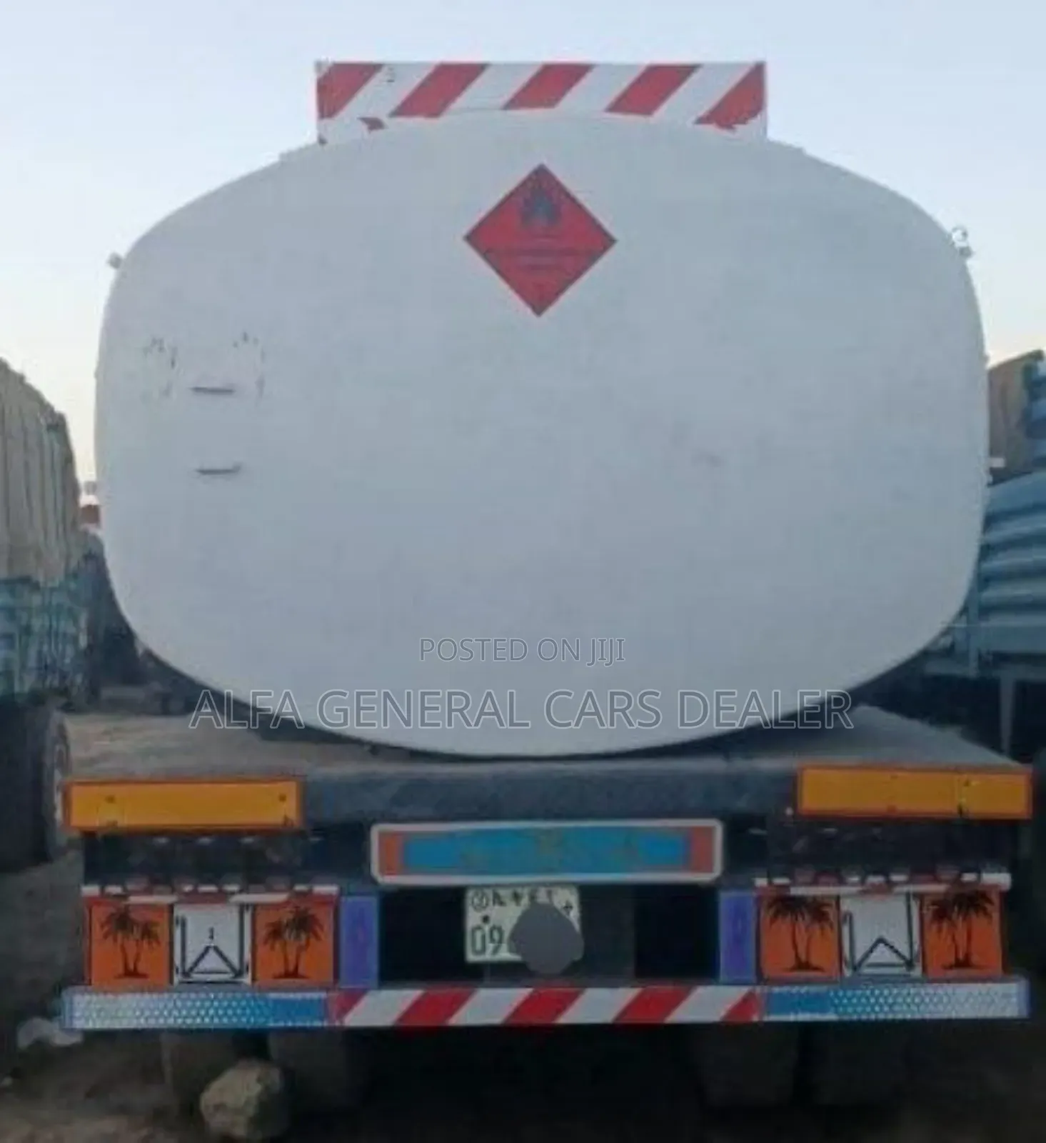 Iveco ኦባማ ቦቴ ከነተሳቢው